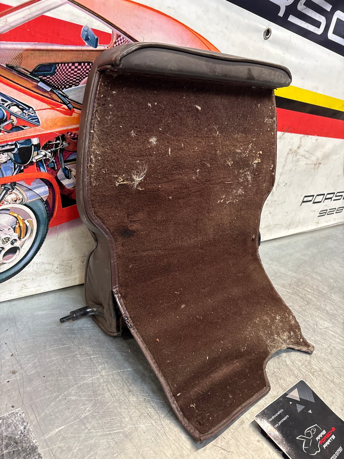 Porsche 928 rear right seat backrest, brown, leather used 92852203852