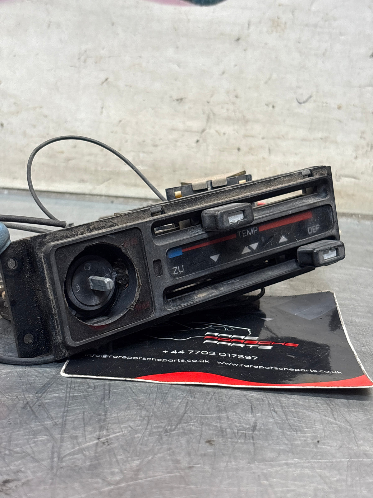 Porsche 928 early climate control panel, used