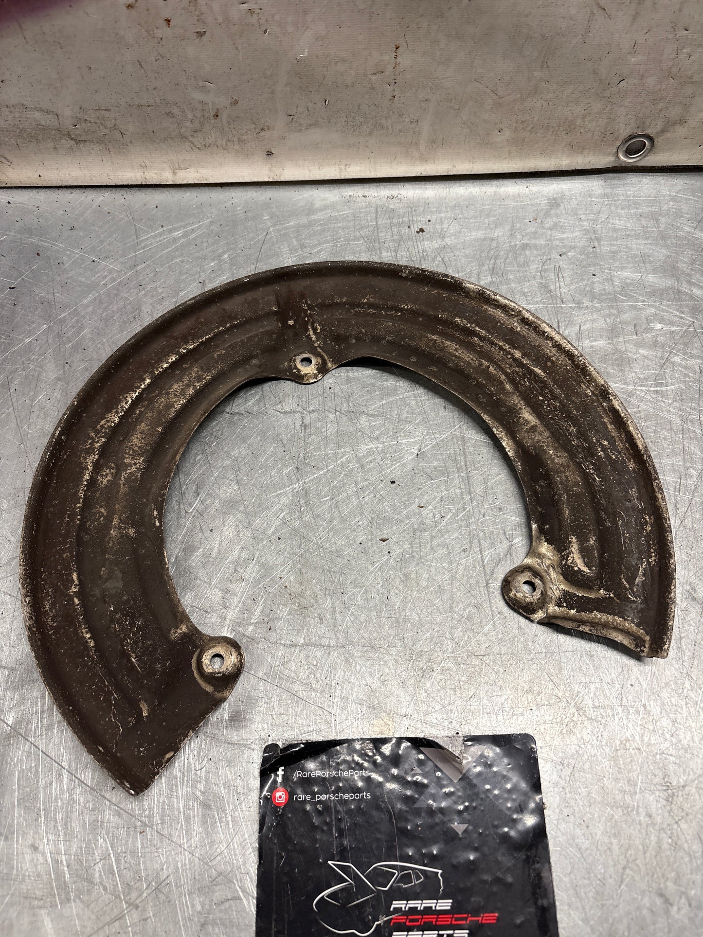 Porsche 944 / 911 rear disc backing plate 95135280100 / 96435280101