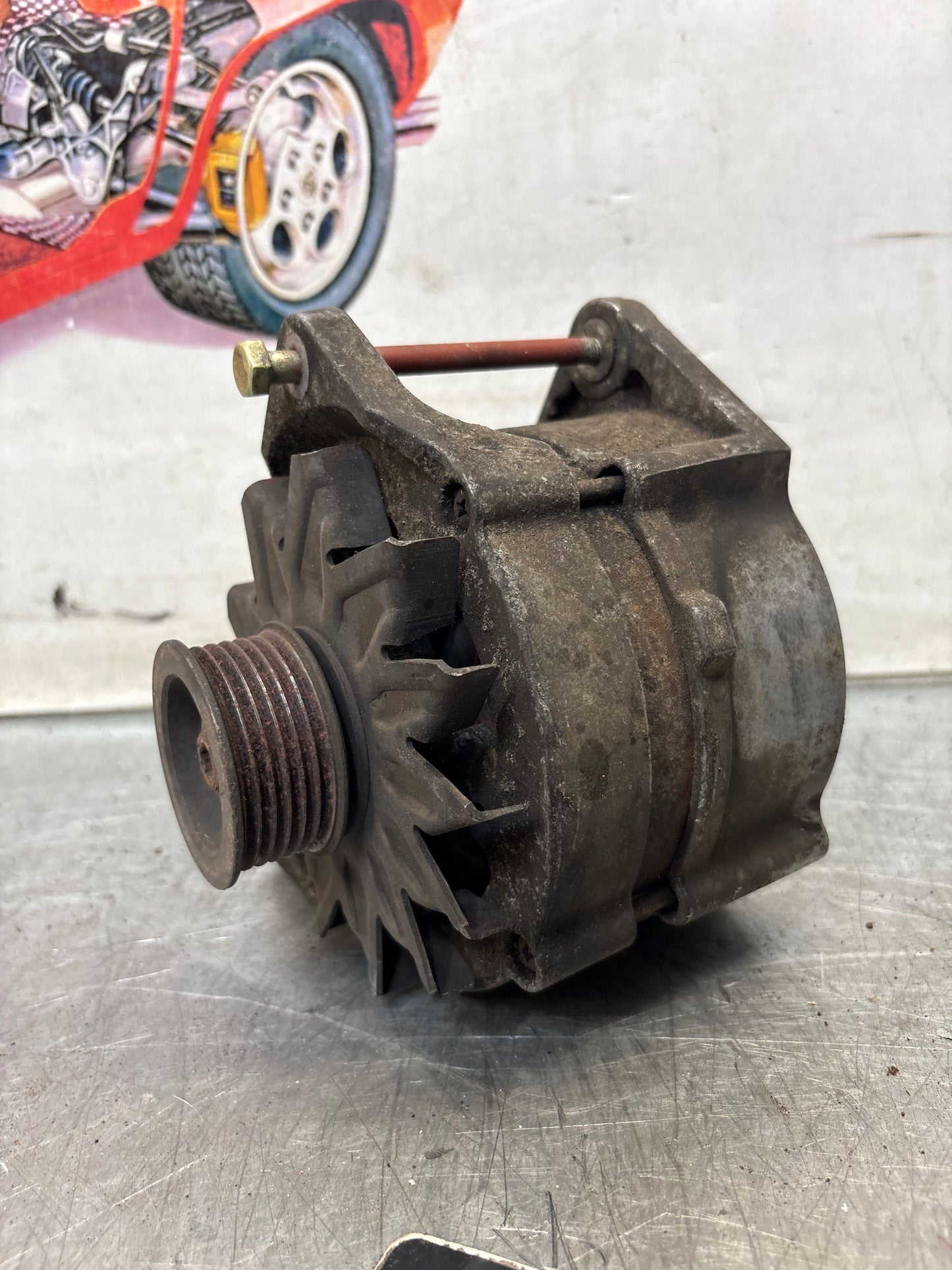 Porsche 924S / 944 2.5 models alternator. 0120469559 / 94460310900 used