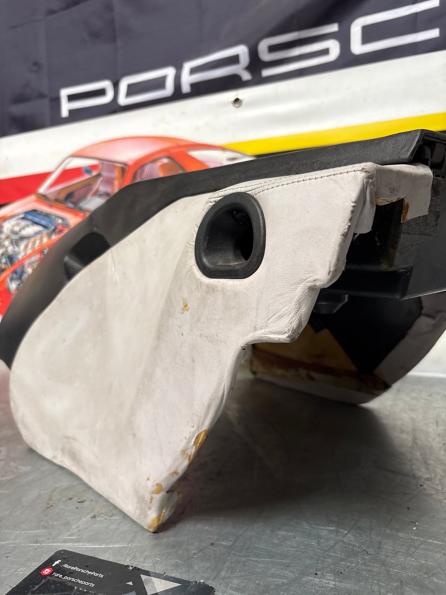 Porsche 928 S center console, rear armrest, black and white, no key 92852206757 used