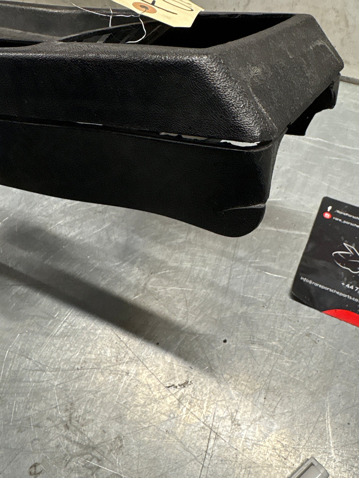 Porsche 924 centre console black, with one switch hole 477857951 used, without carpet