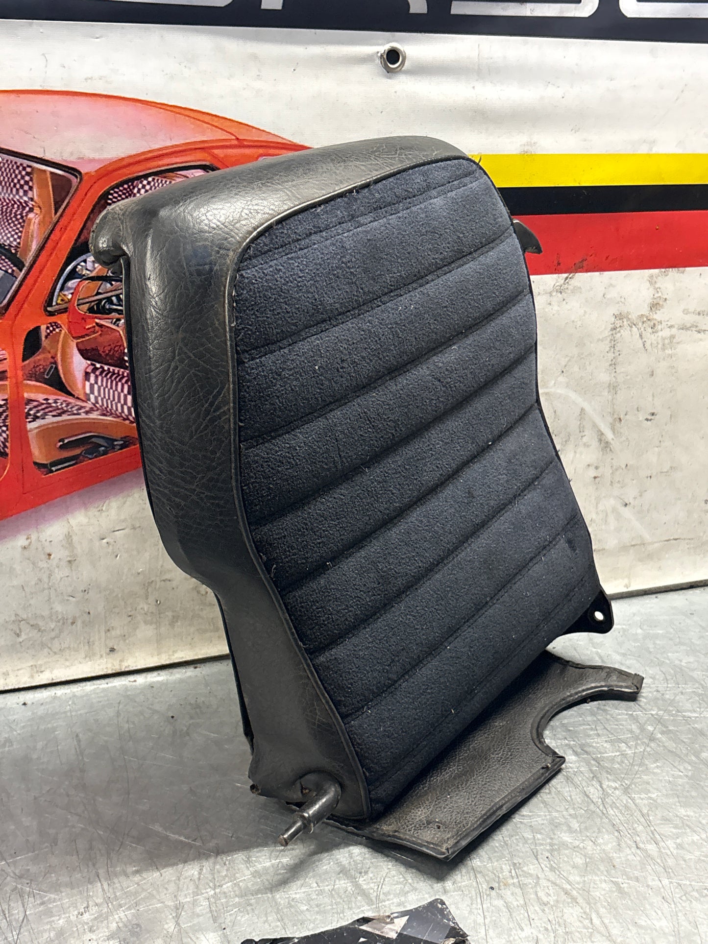 Porsche 928 rear left seat backrest, black, leather-velour used 92852203752
