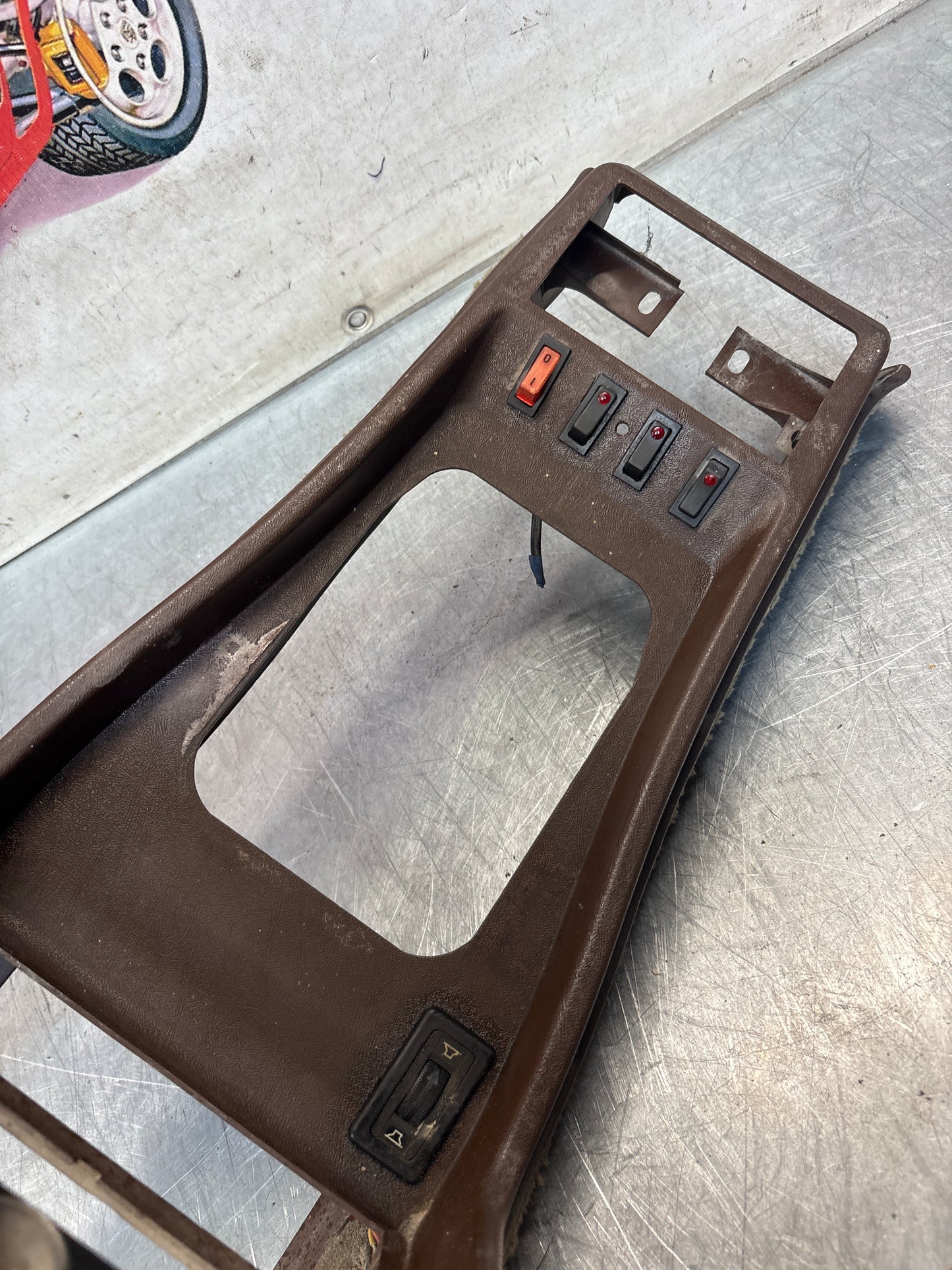 Porsche 924 944 centre console brown with black carpet one switch hole 477857969 / 477857951 used
