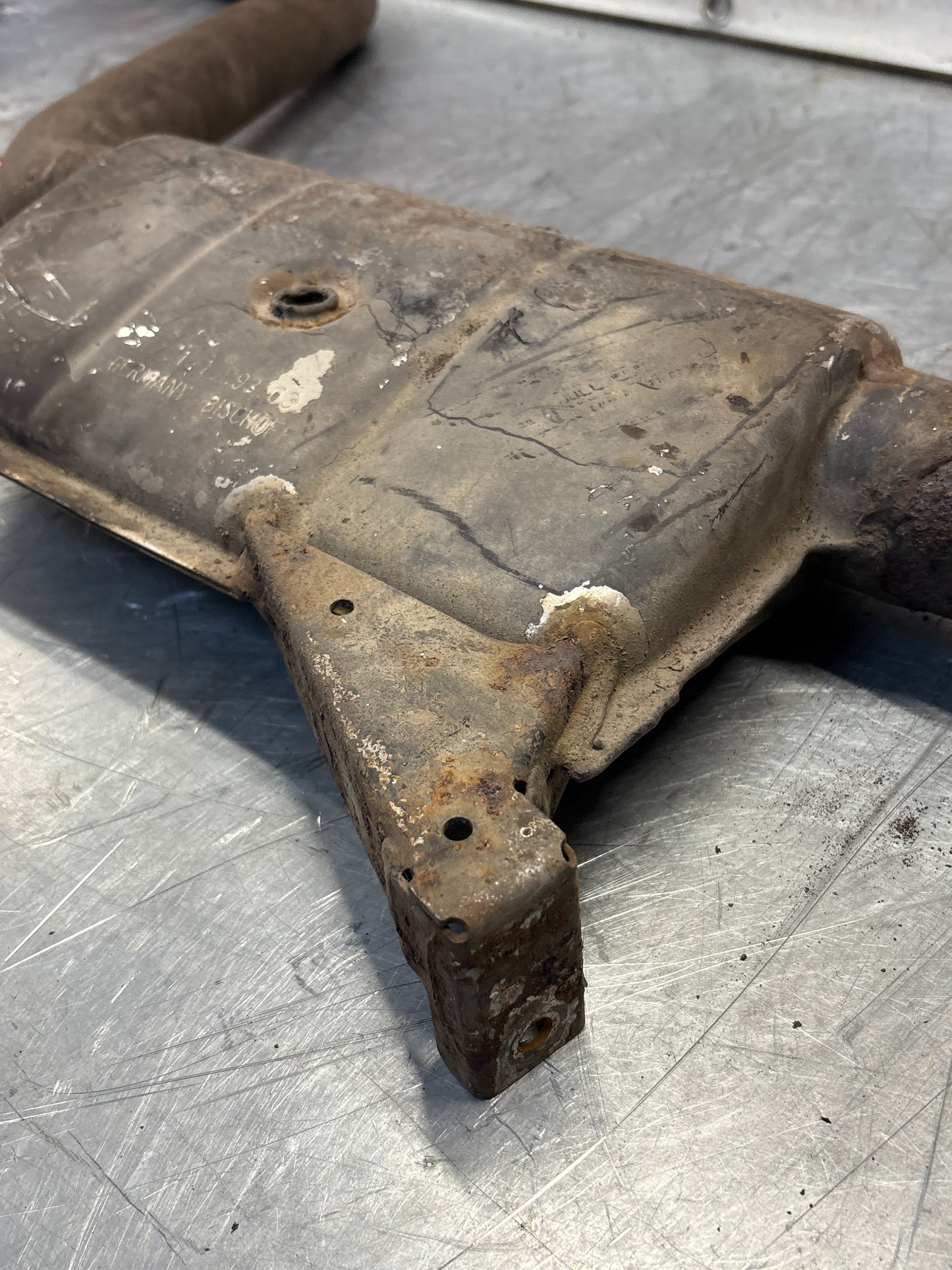 Porsche 928 S4 left middle silencer, used 92811109303