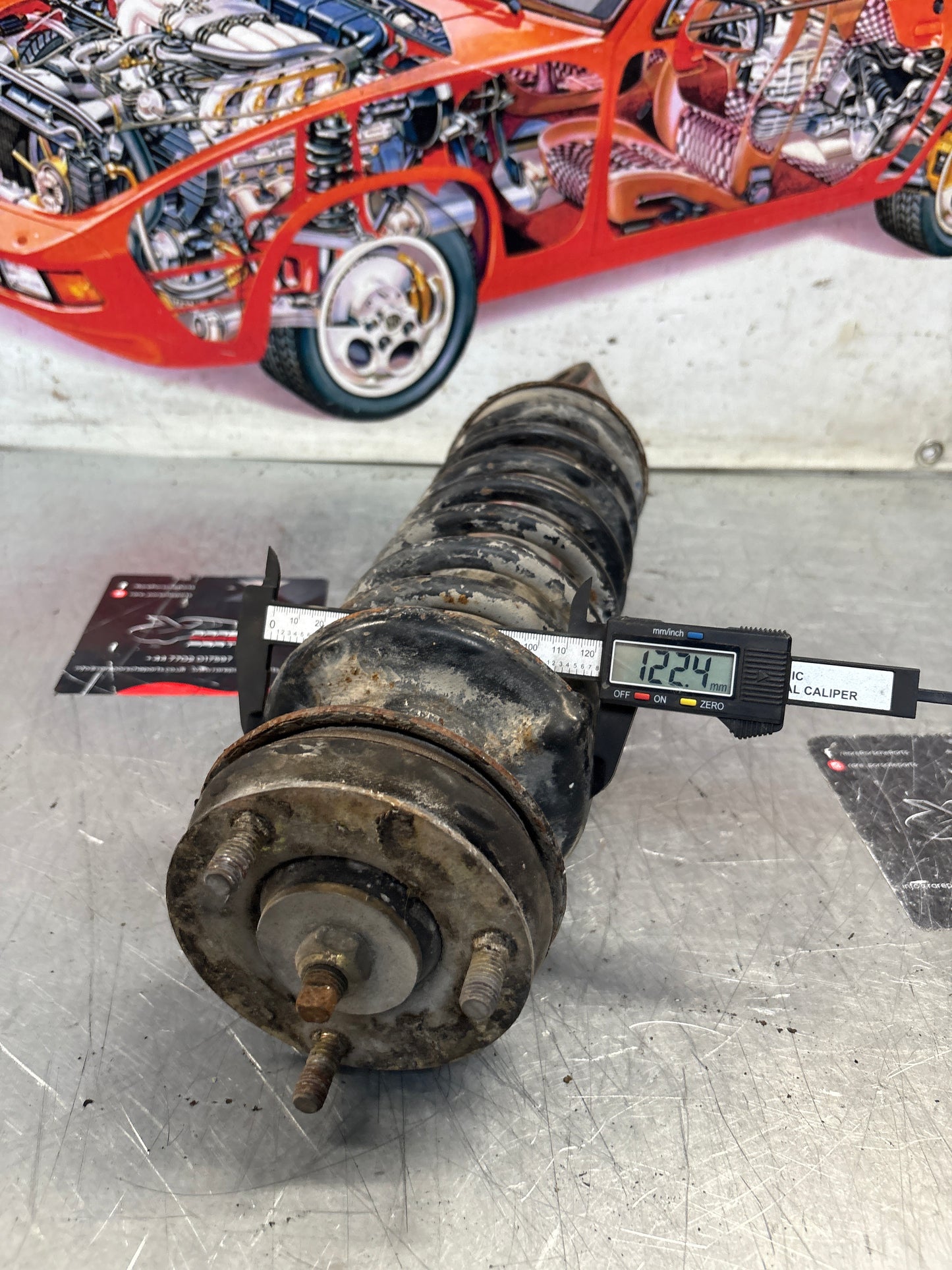 Porsche 928 rear shock absorber, 92833305117