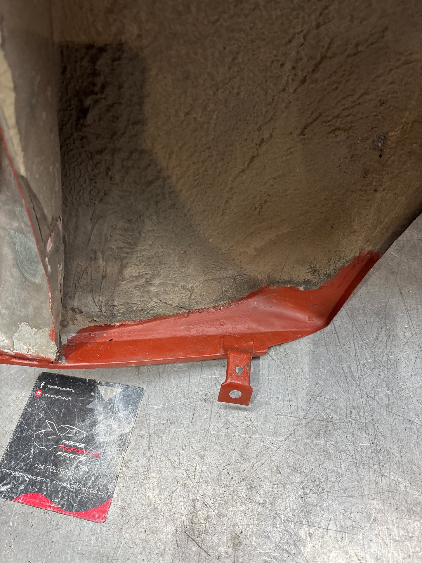 Porsche 944 early, N/S left front wing, used 93150302103 no rust