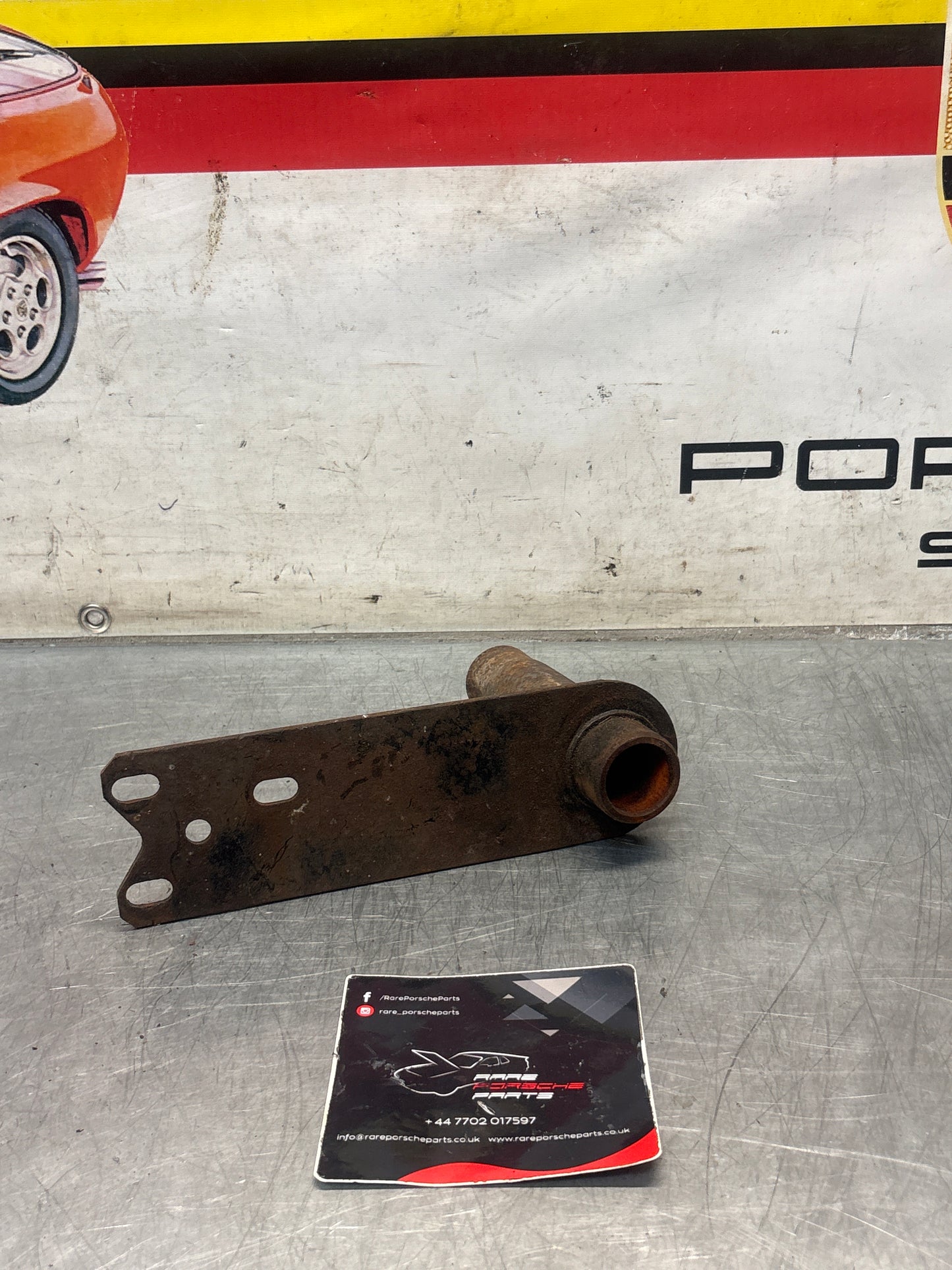 Porsche 924 76-79 right trailing arm, used 113511206B