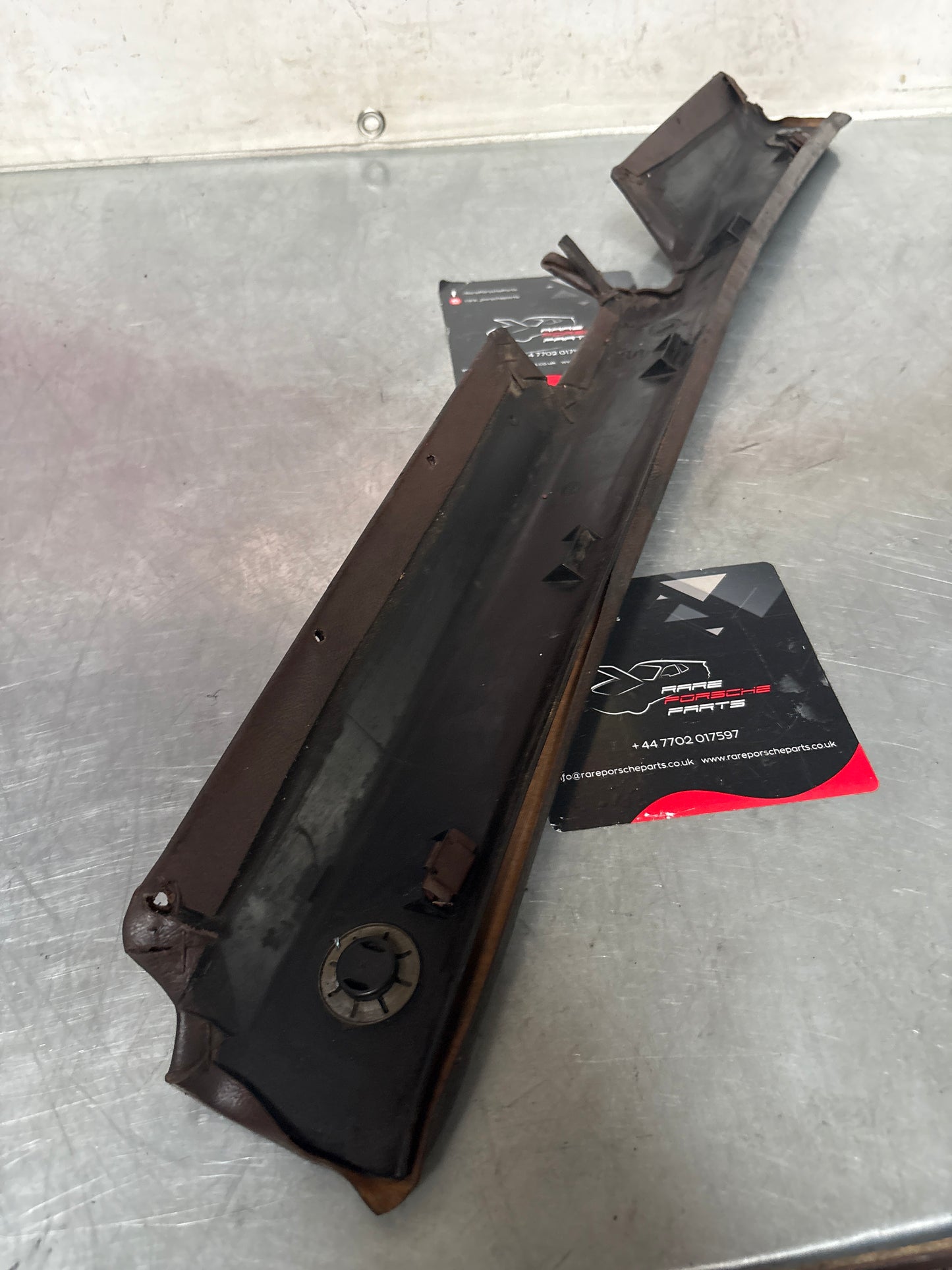 Porsche 928 tailgate interior trim, used, brown 92855504705