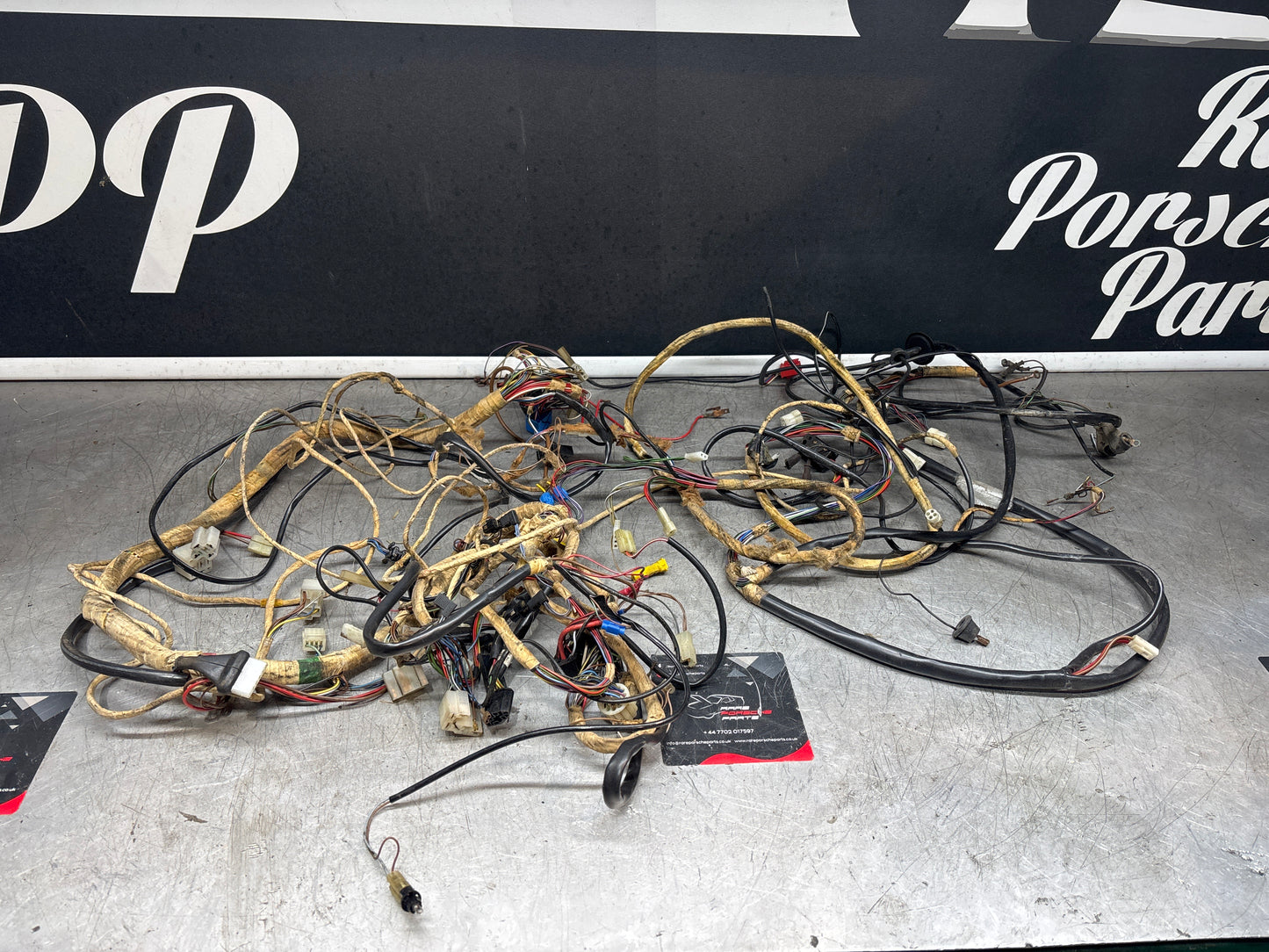 Porsche 924 84/85 interior wiring loom, manual used