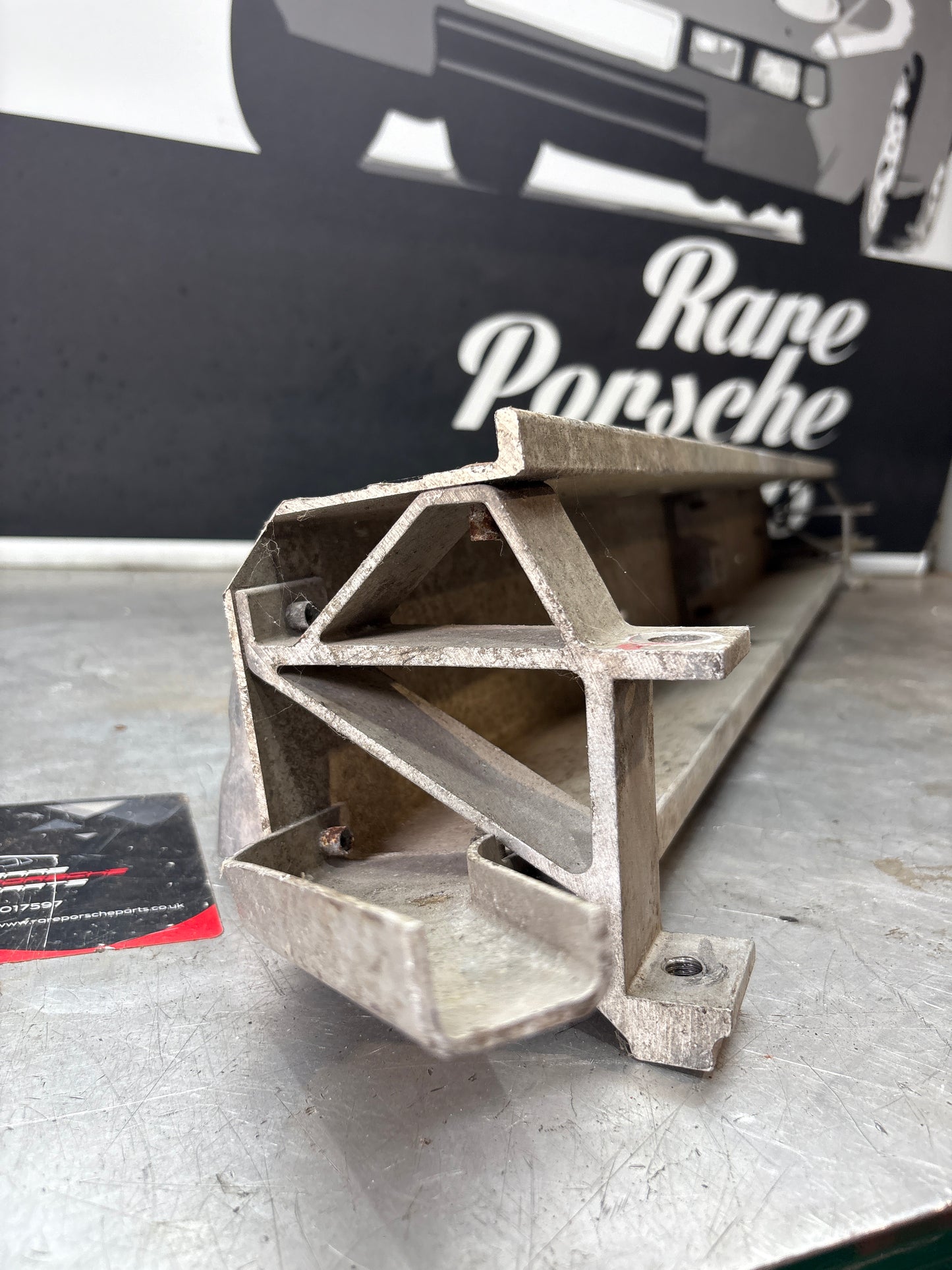 Porsche 928 S4 / GTS rear bumper reinforcement, used 92850502020