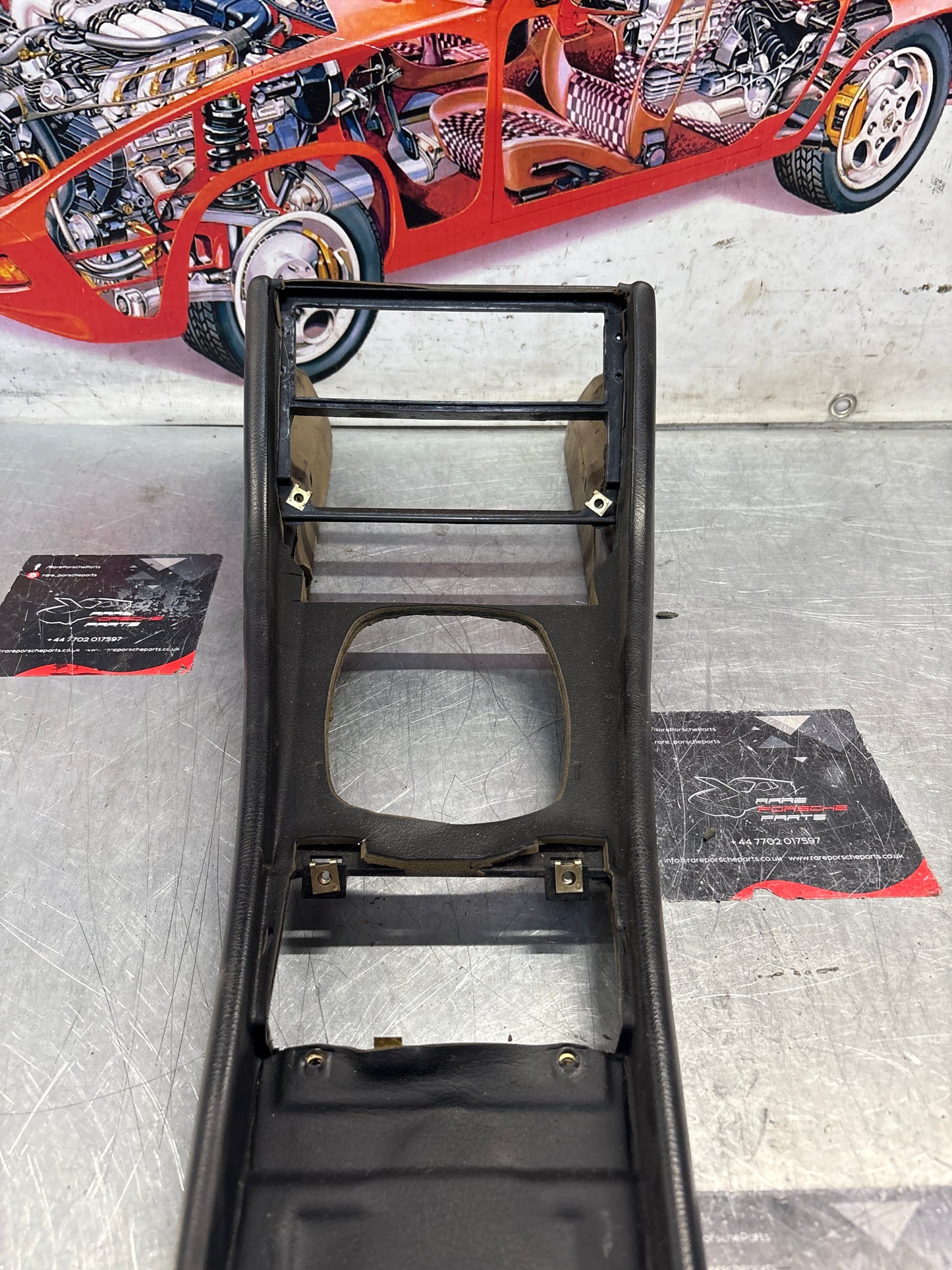 Porsche 944 centre console black 94455205100 used