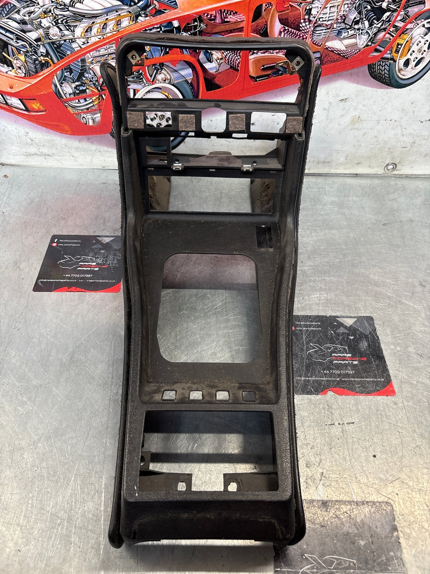 Porsche 924 944 centre console black with black carpet one switch hole 477857969 / 477857951 used