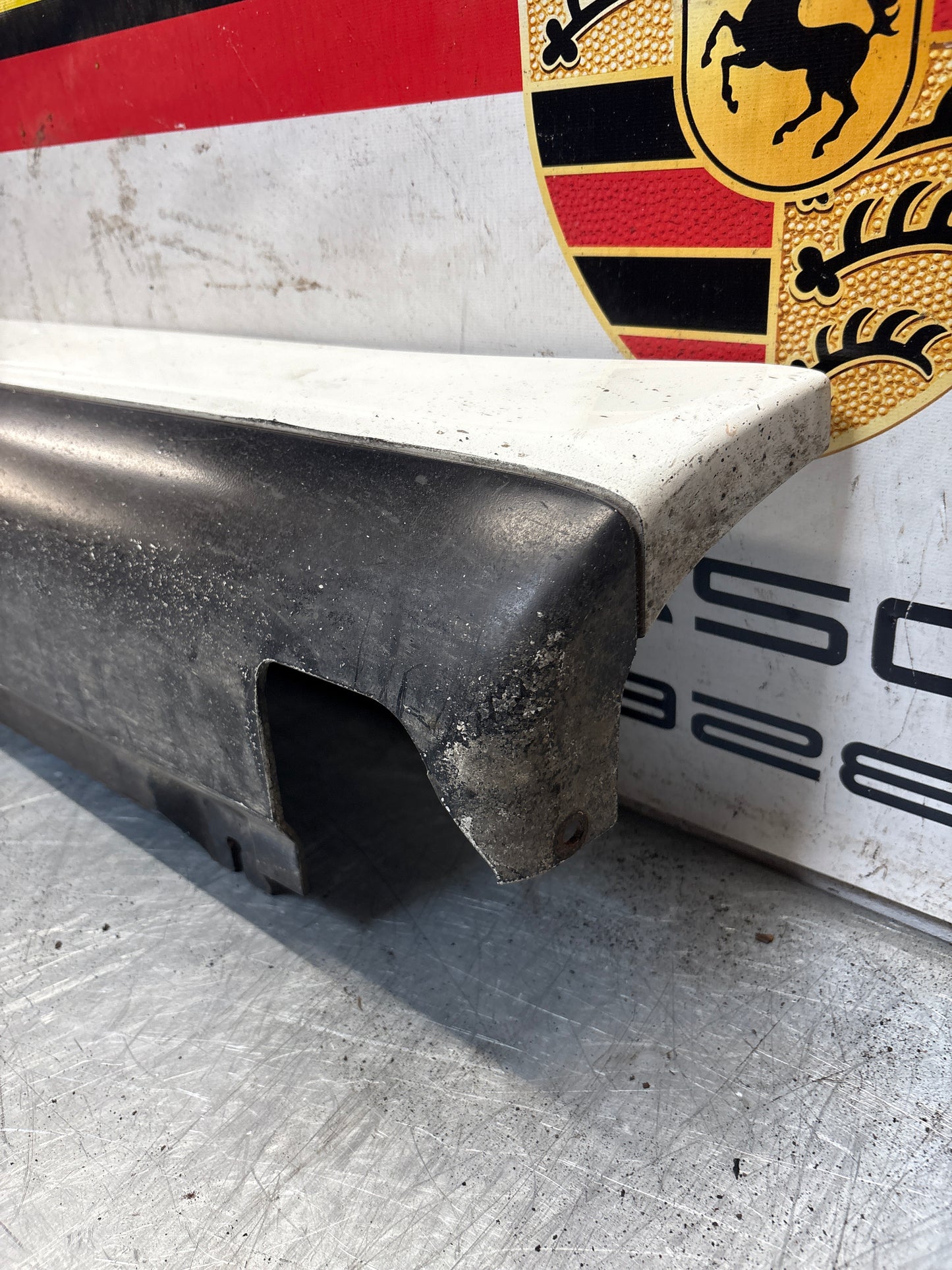 Porsche 911 964 right side sill cover, used 96455919401