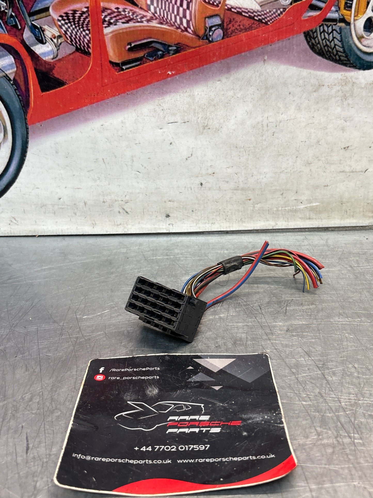 Porsche 944 85.5- fuse box pigtail, used black 92861233504