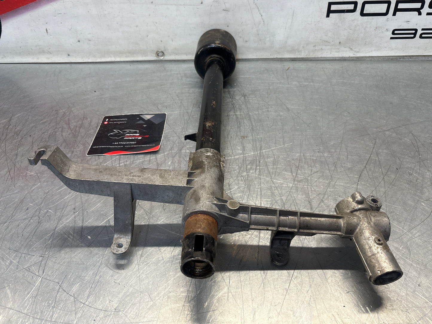 Porsche 928 steering coloumn assembly, used 92834707300 / 01