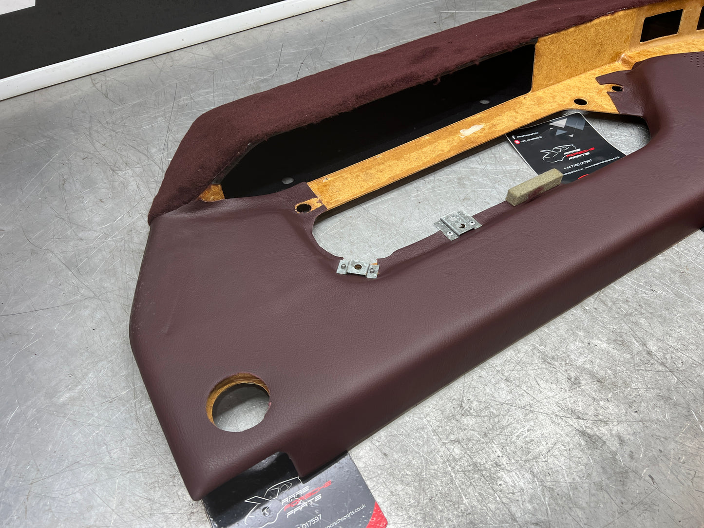 Porsche 928 Right side door card, burgundy, 92855522600 NOS
