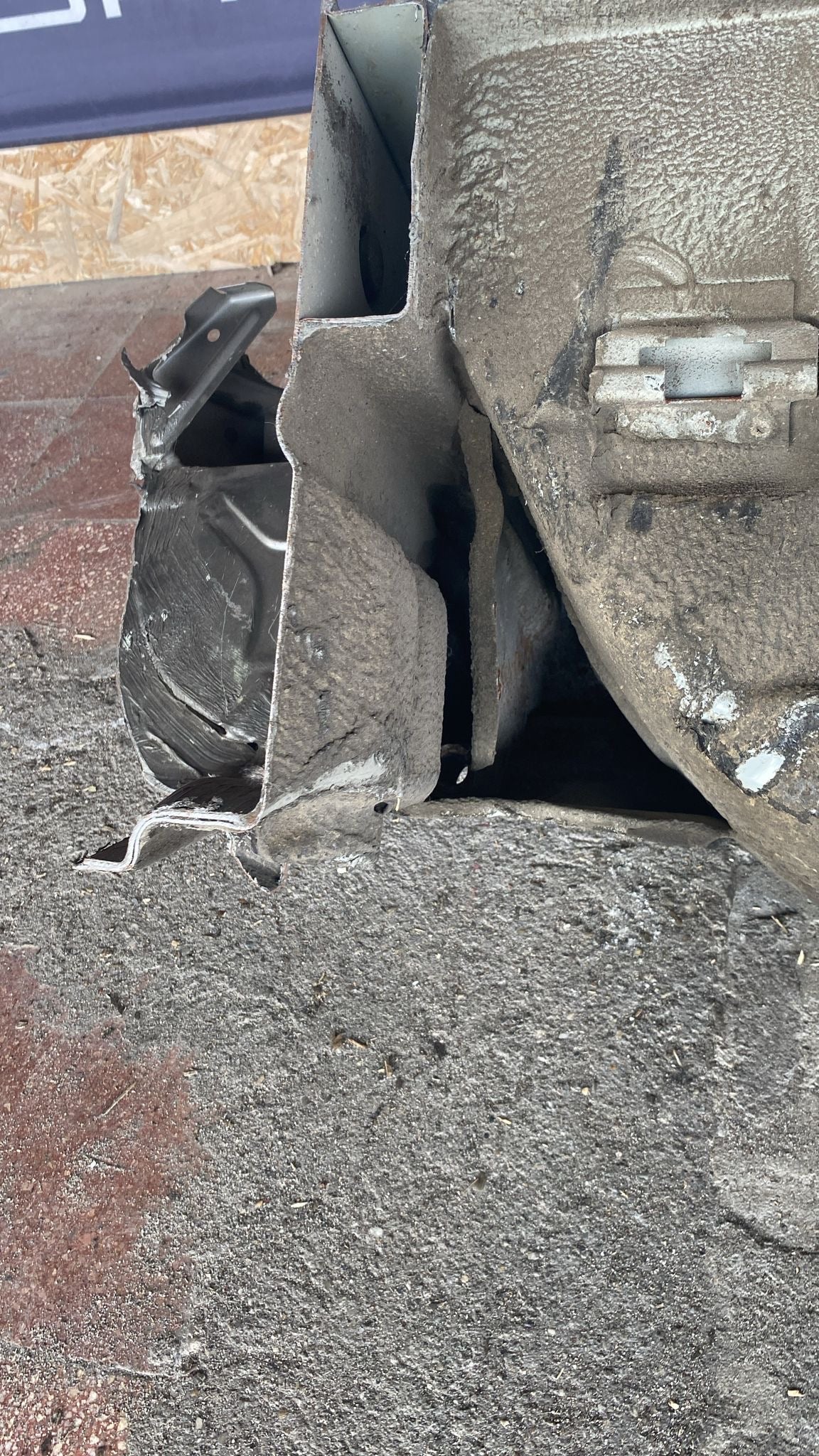 Porsche 944 complete rear cut used, 94450303701