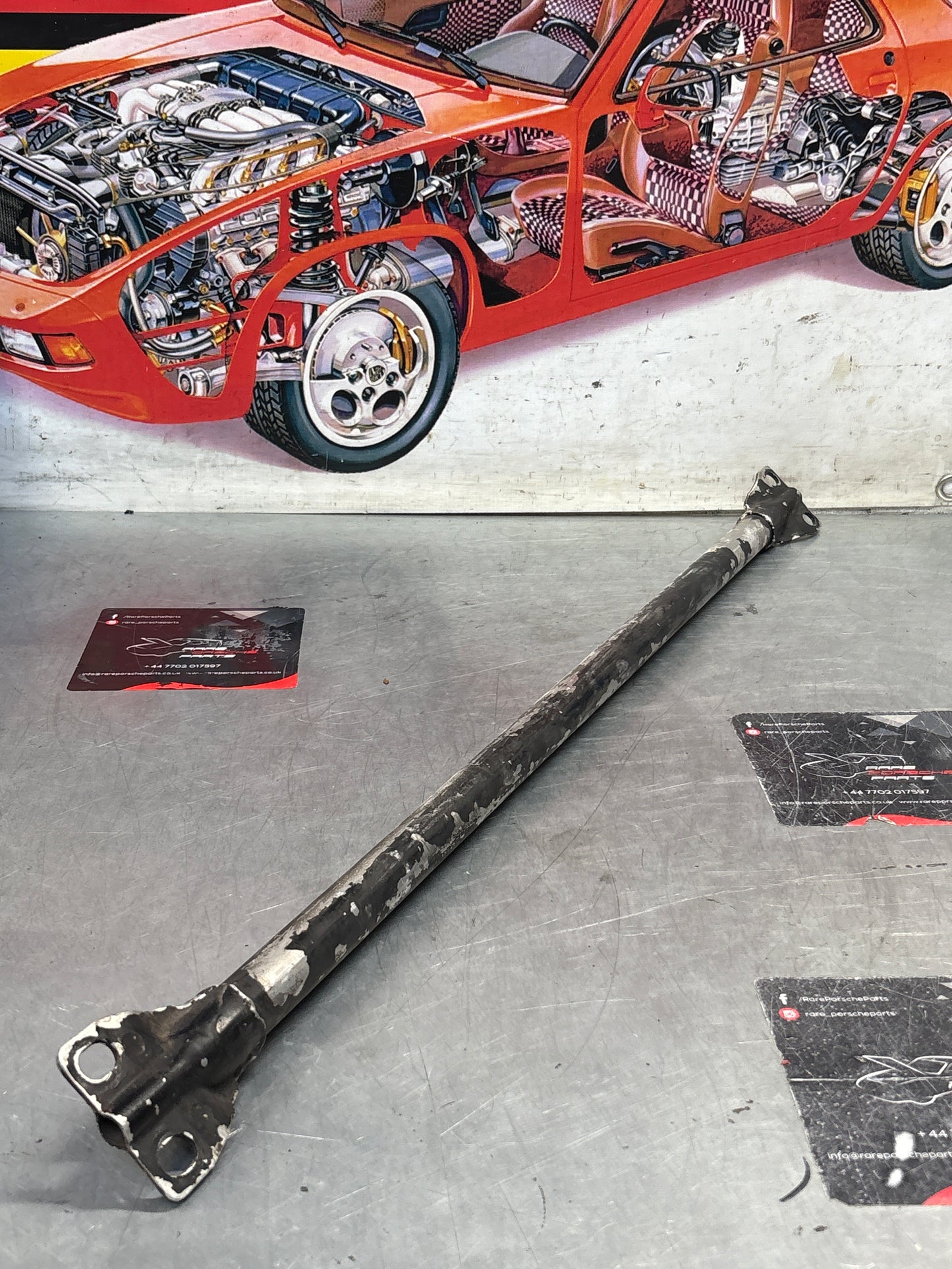 Porsche 928 Transverse strut used, 92850406102