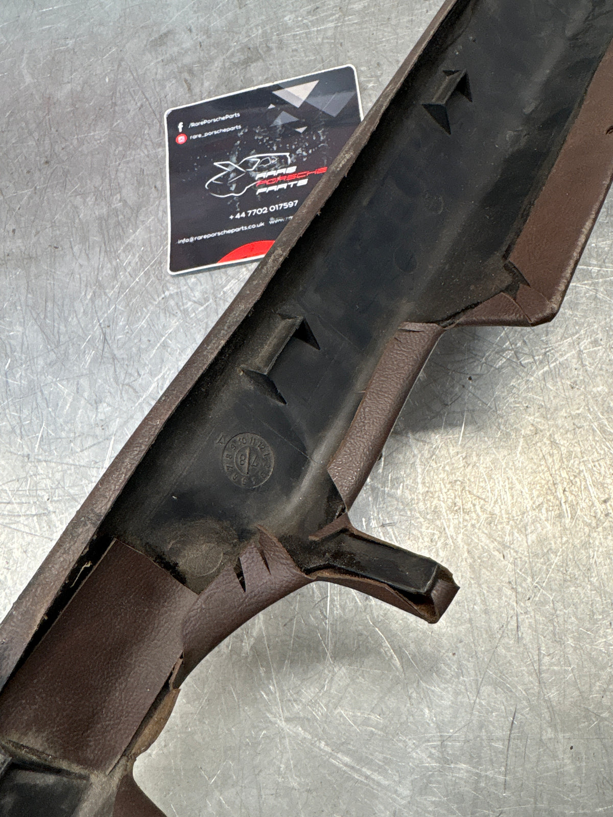 Porsche 928 tailgate interior trim, used, brown 92855504705