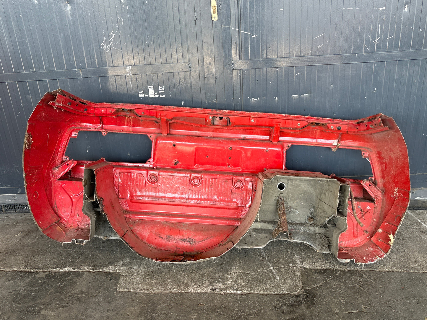 Porsche 924 rear end cut 94450303701, used