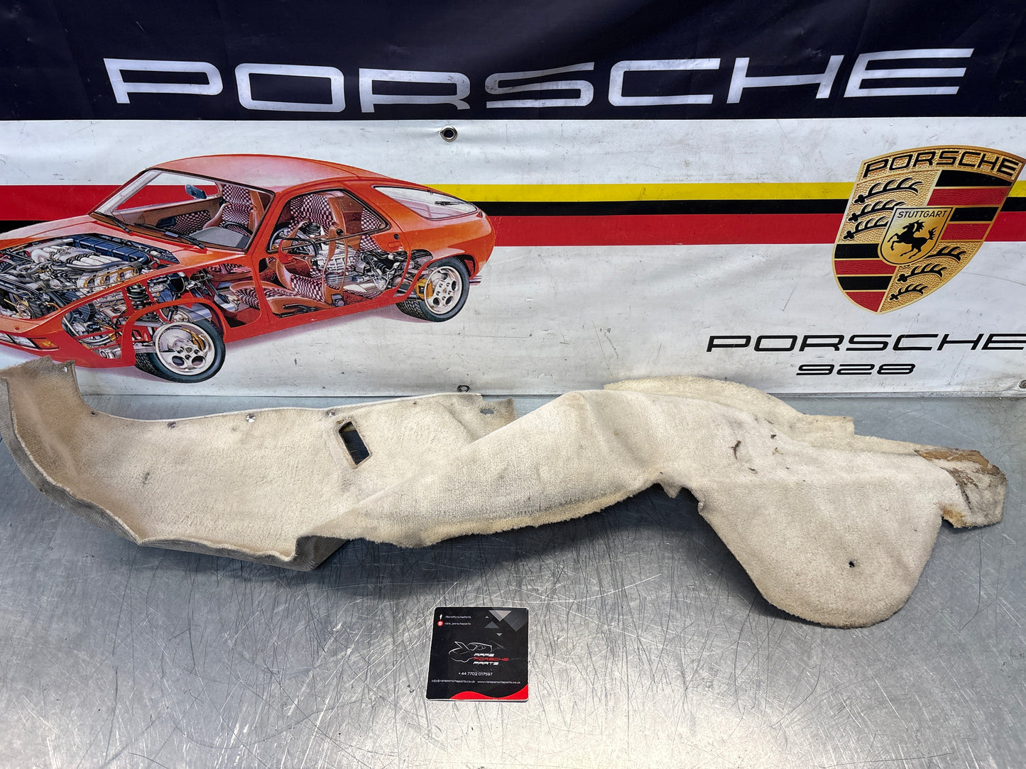 Porsche 924/944 -85.5 rear left side trim carpet, white, 944555083, used