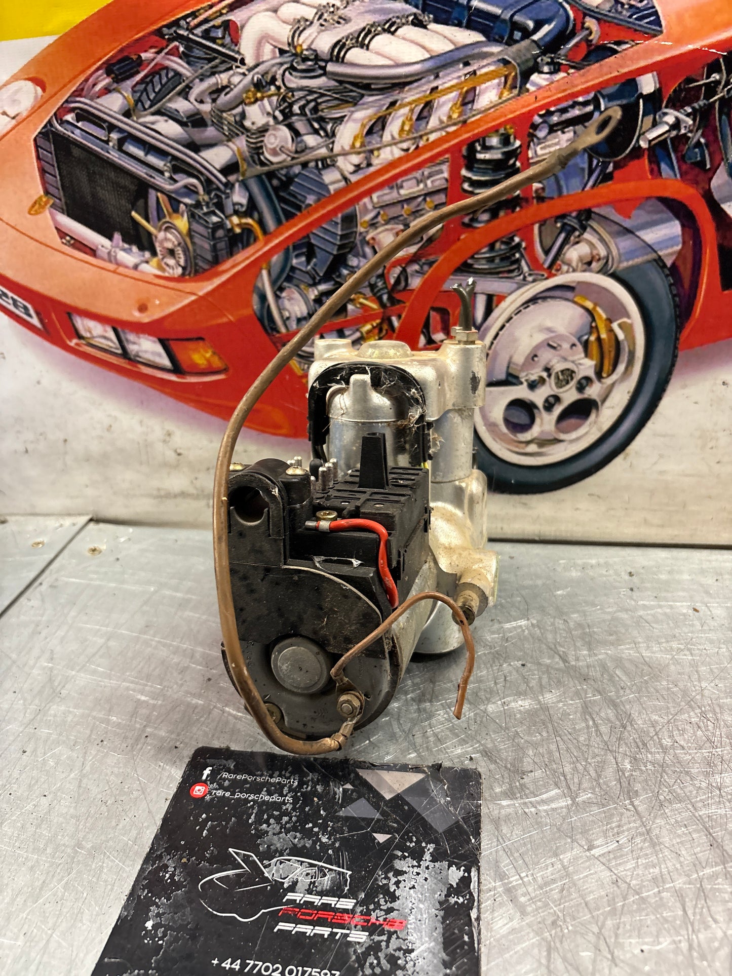 Porsche 944 Turbo Bosch ABS pump, used 0265200038 / 95135511303