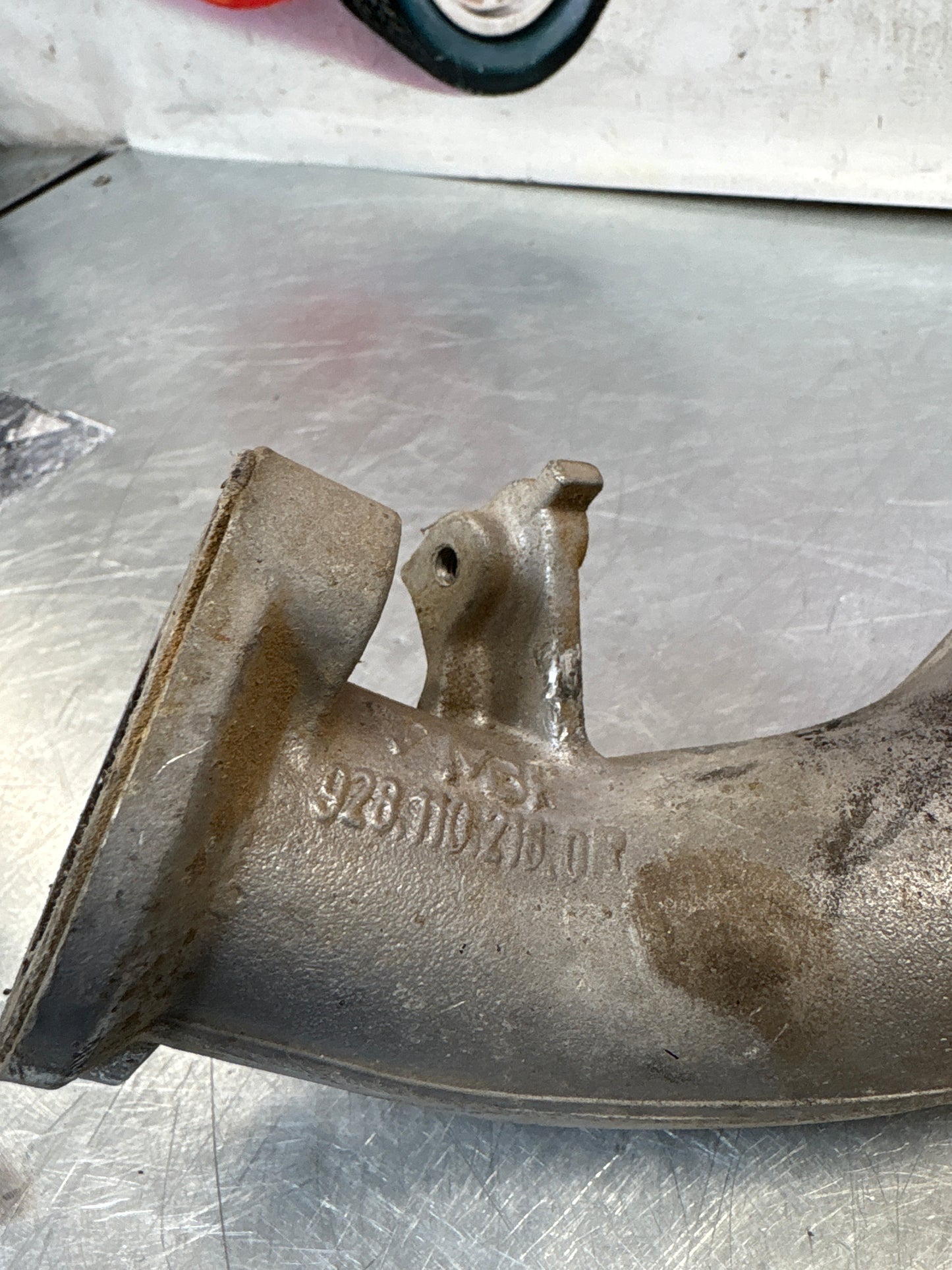 Porsche 928 S air intake manifold, used 9281102160R