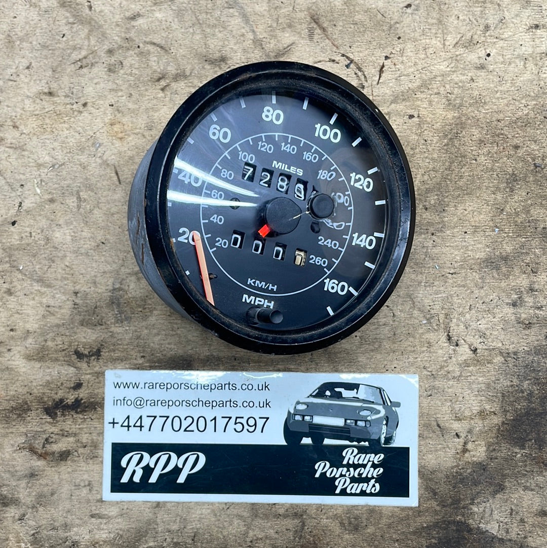 Porsche 944 speedometer showing 72891 miles. Pt No, 94464103601 spares or repair