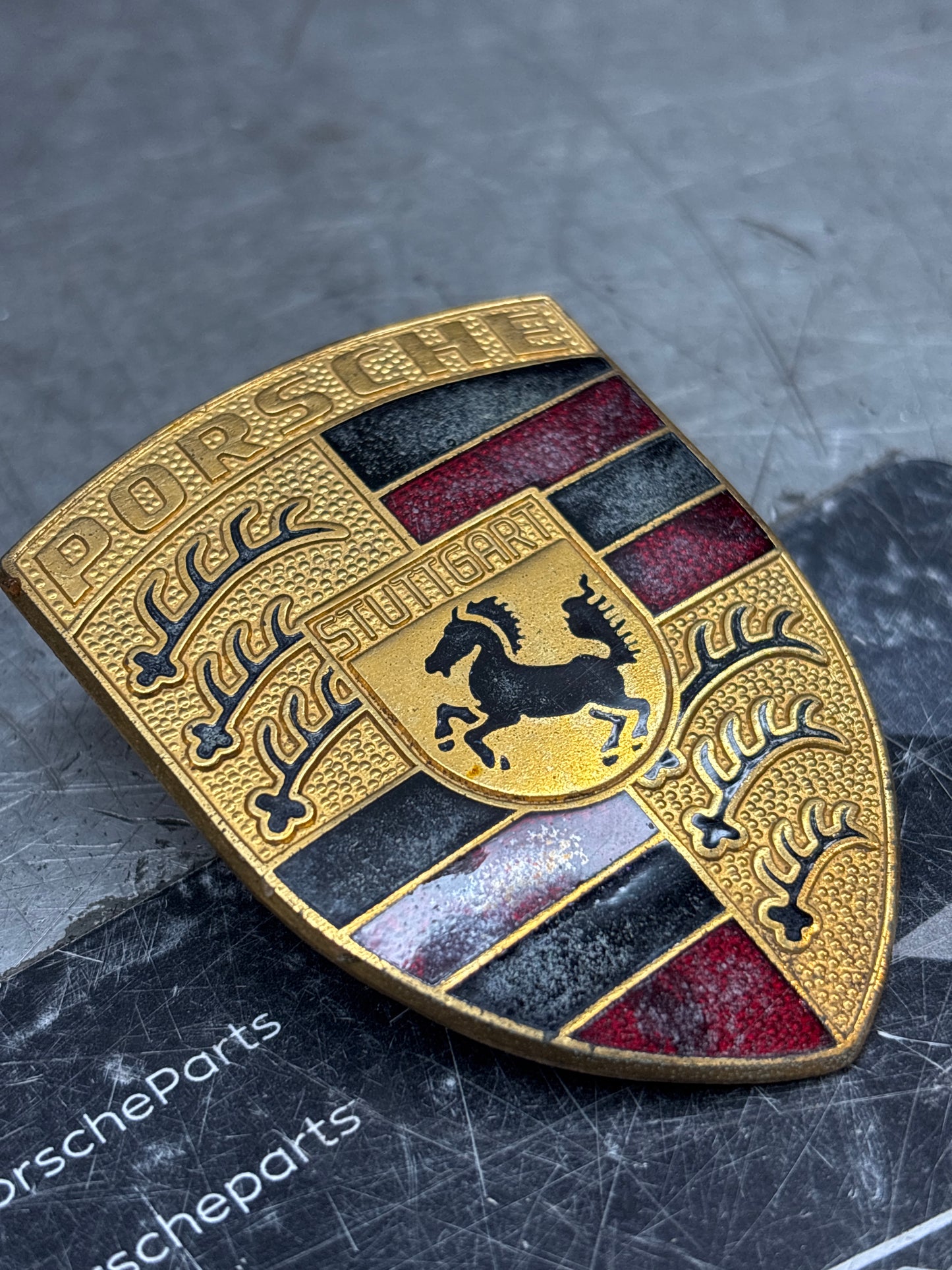 Porsche 944/924/911 front panel badge used