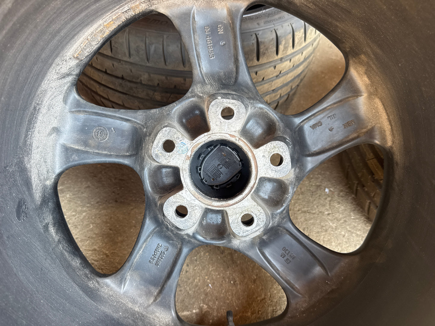 Set of Porsche Turbo Twist Style wheels 5x130 Good unused Tyres