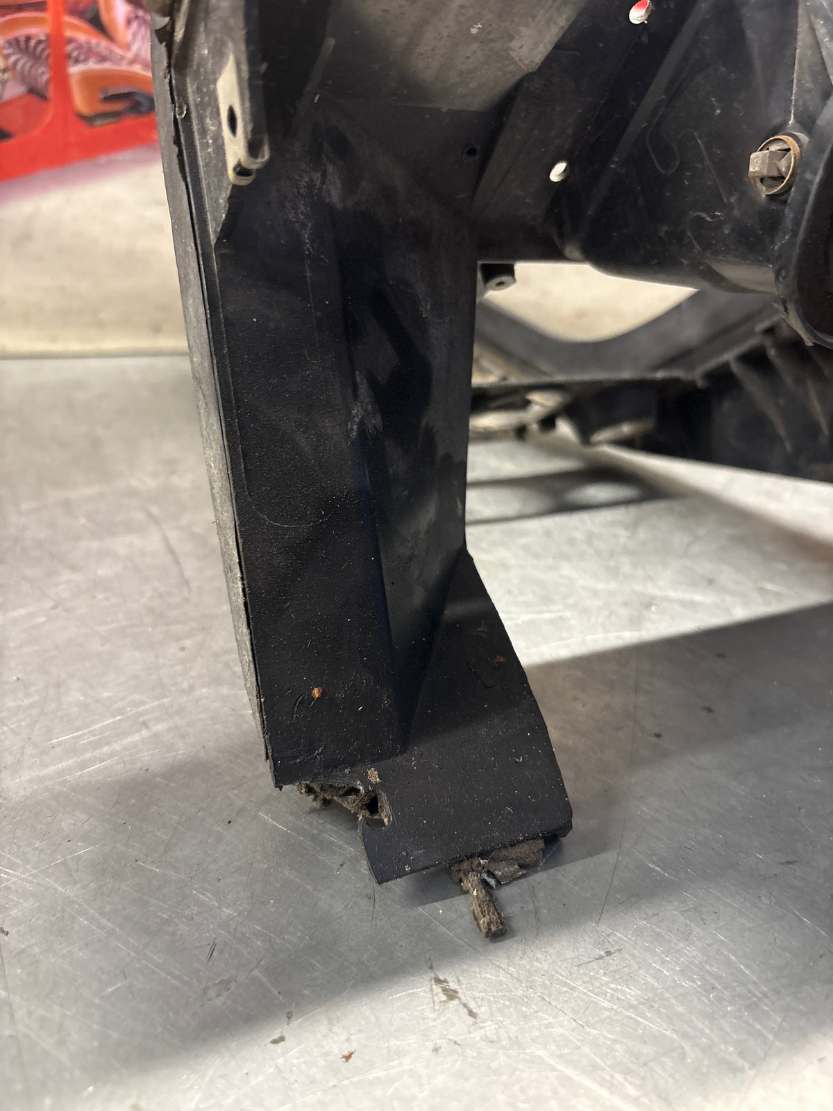 Porsche 928 -1980 Center console, used 92855206306 black