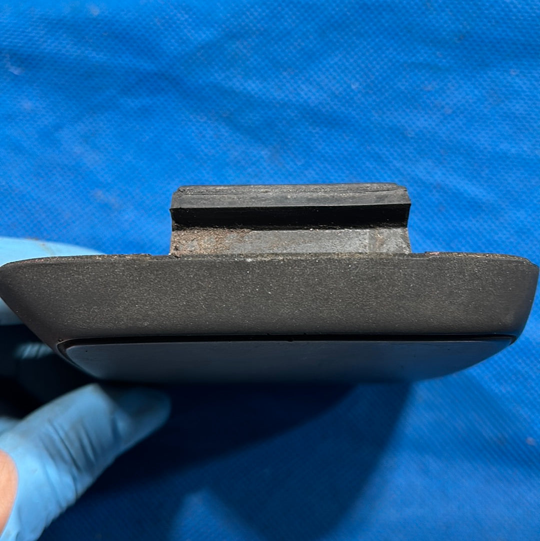 Porsche 944 right Bumper trim square rubber towing eye cover overrideer 93150520200 used