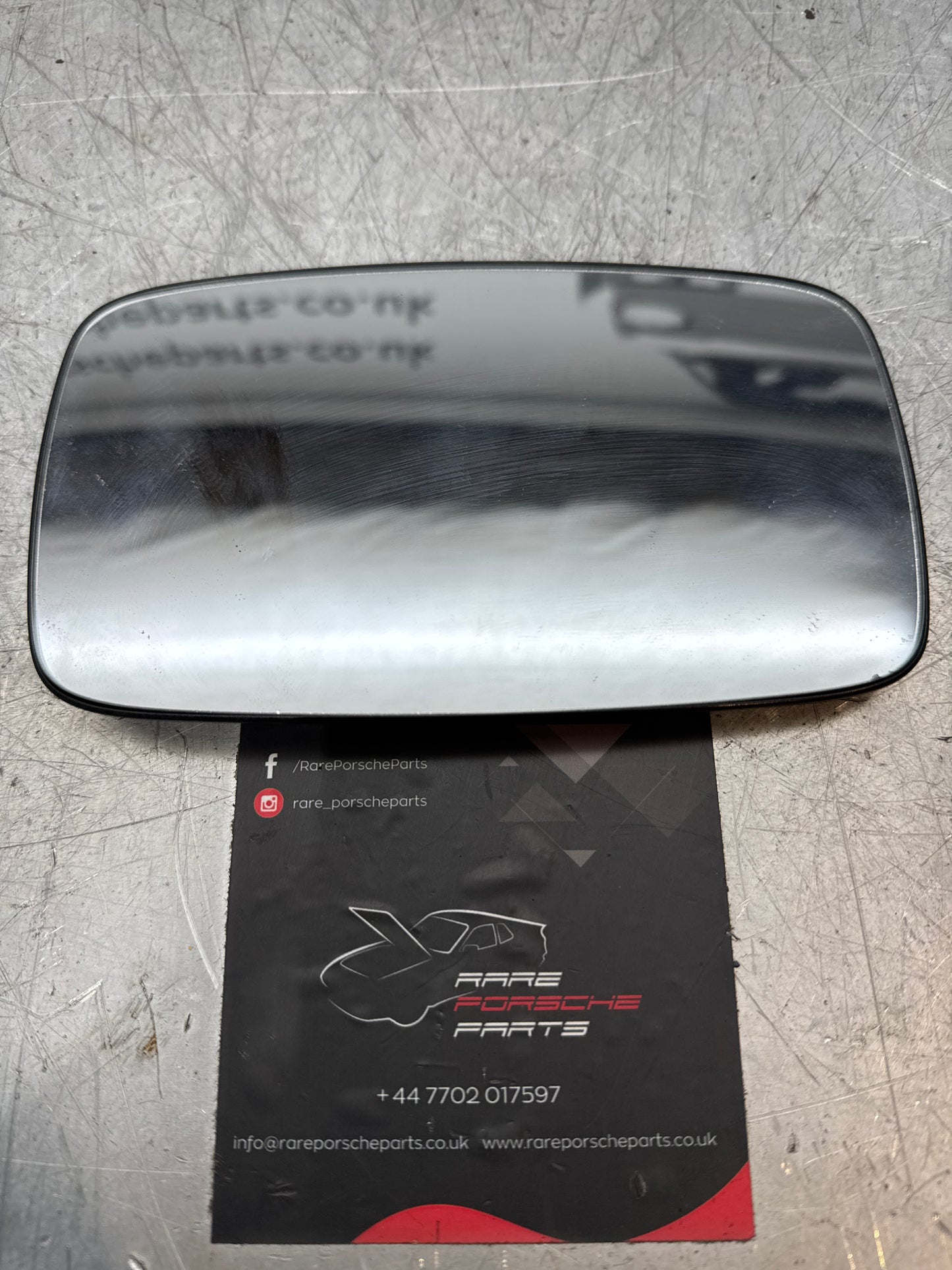 Porsche 944 86 on door mirror glass 94473103503 used