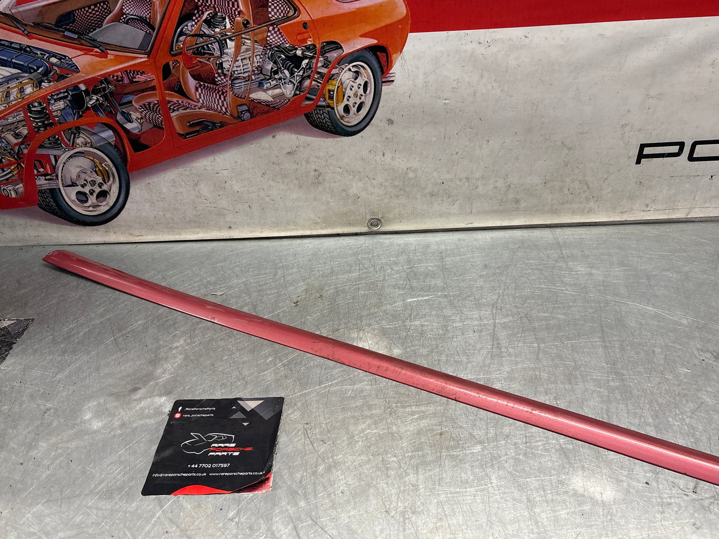 Porsche 928 Türanschlagleiste links, gebraucht