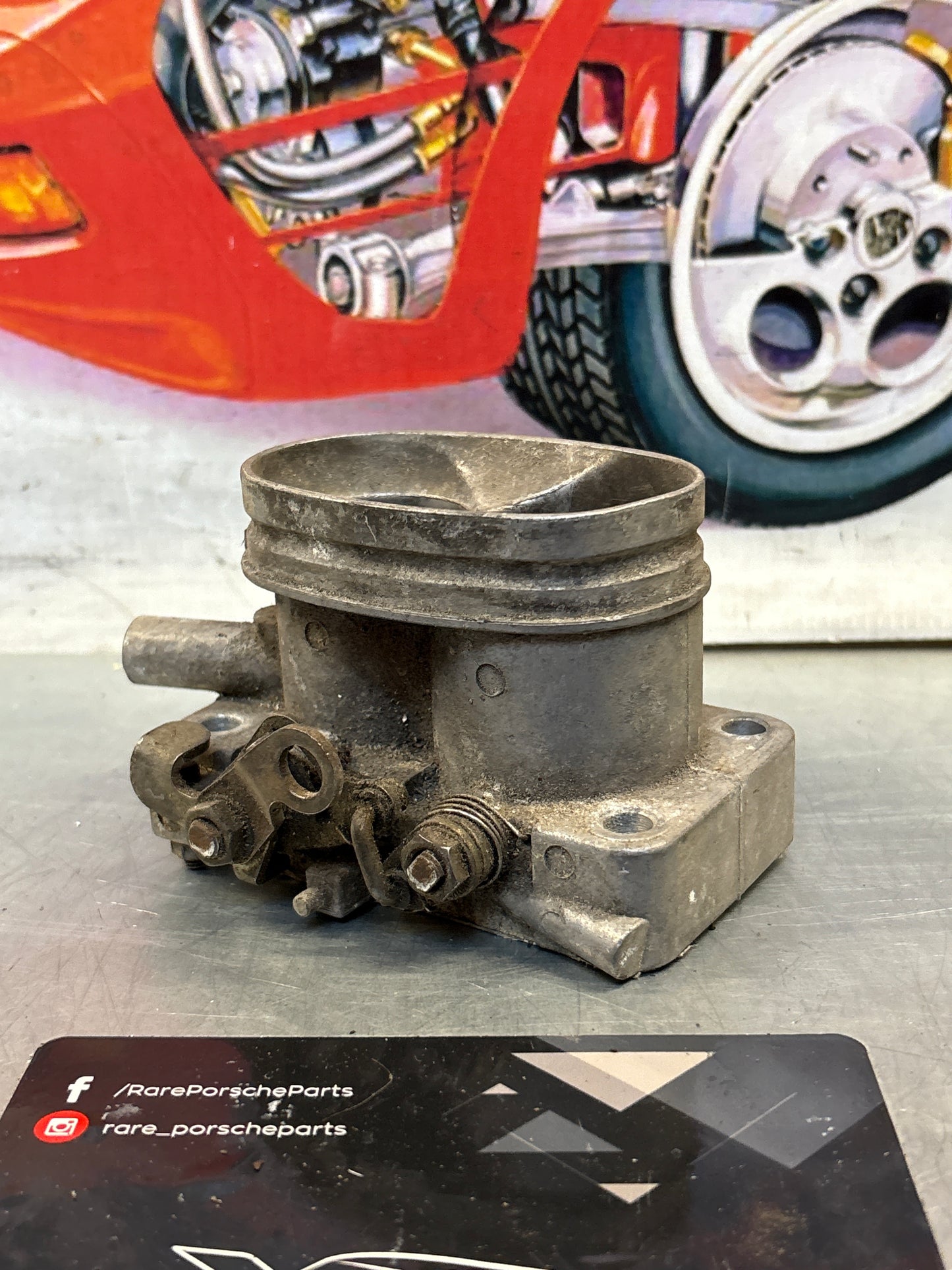 Porsche 924 2.0 Turbo S1 throttle body LHD 93111006105, used, for spares or repair