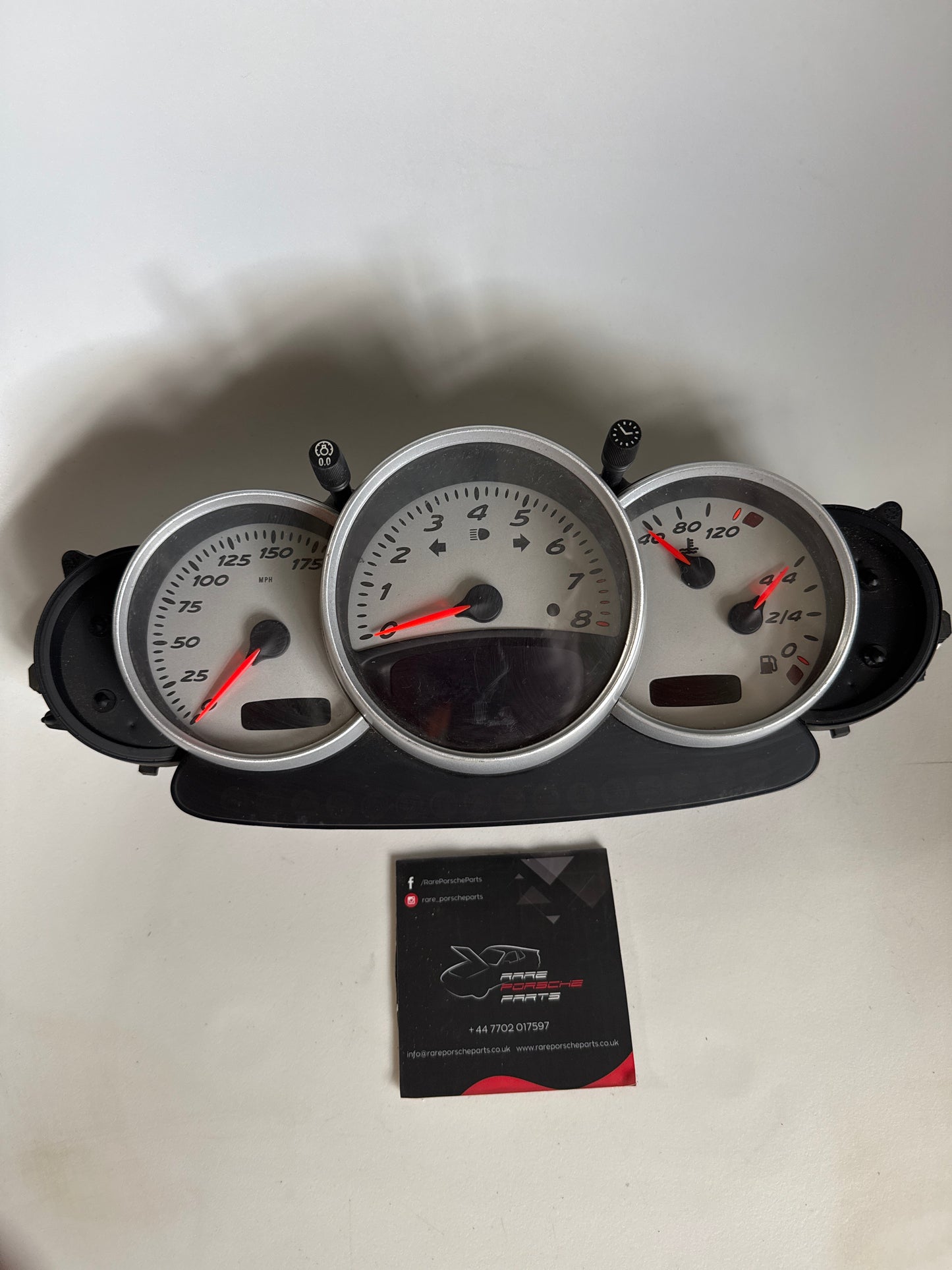 Porsche Boxter 986 Instrument Cluster, unknown mileage 98664123701 used