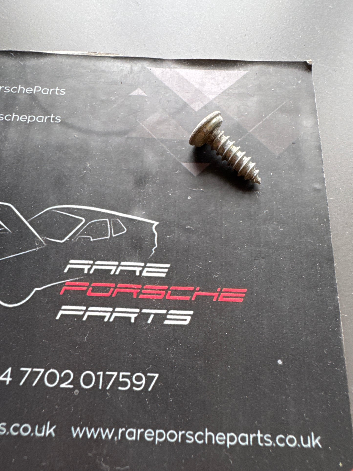 Porsche 911 / 924 / 944 / 968 Self touring screw for trims 311867167 used