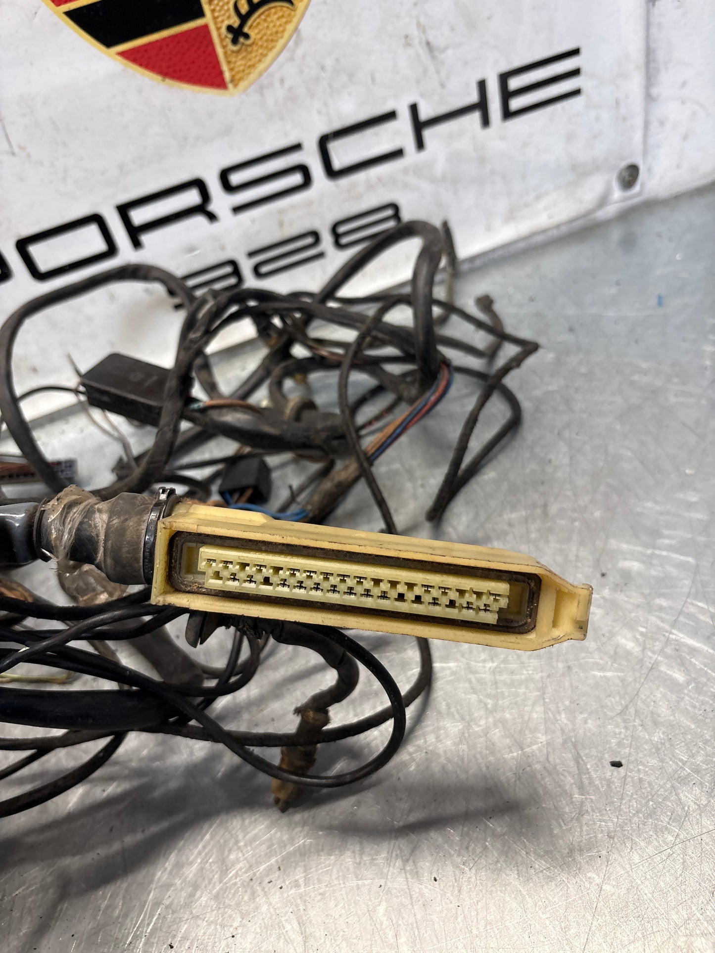 Porsche 928 1982/83 interior wiring loom, 92861200320, spares or repair