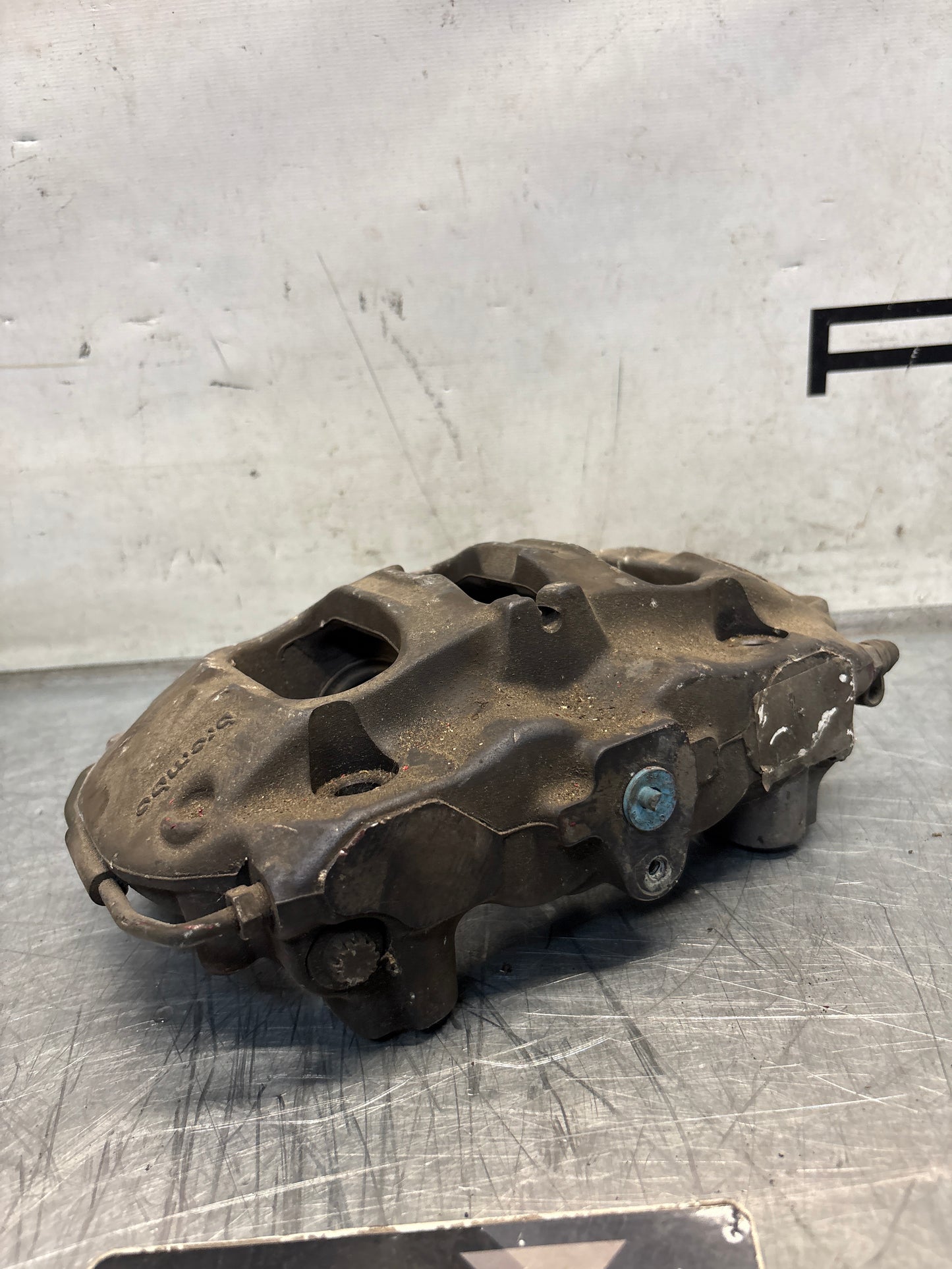Porsche 911 991 carrera 3.4 rear right brake caliper, used 970352425