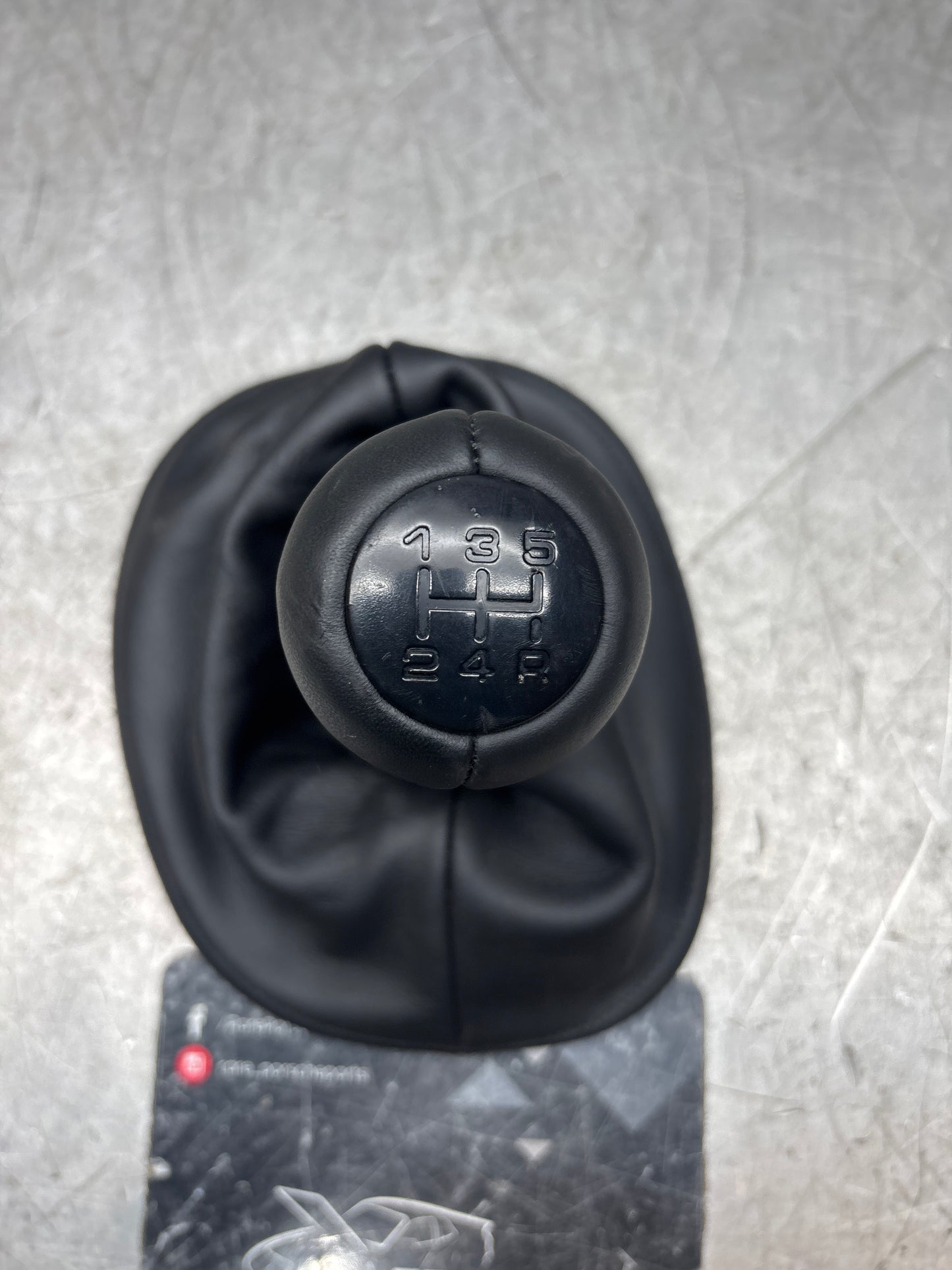 Porsche 924/944 refurbished gear knob and boot, black 94442407500