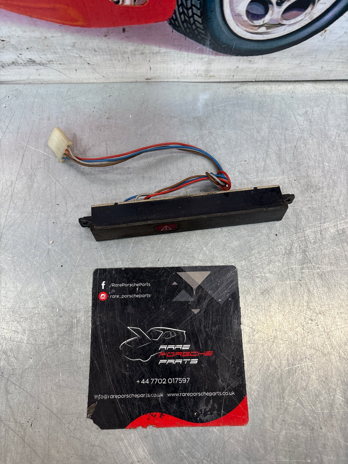 Porsche 928 front center dash panel, used 92864160900