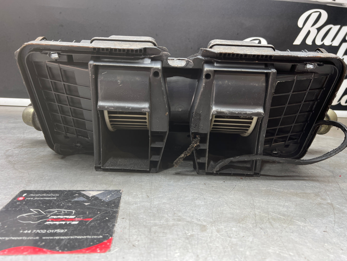 Porsche 944 968 (1986-95)blower fan motor in heater box. 94457201502 used damaged