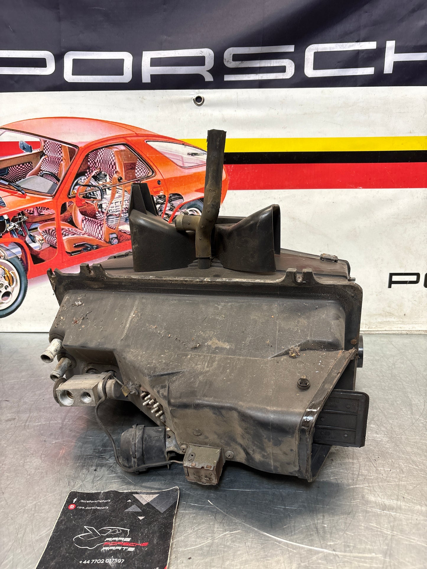 Porsche 928 heater box, LHD, 92857303604, used