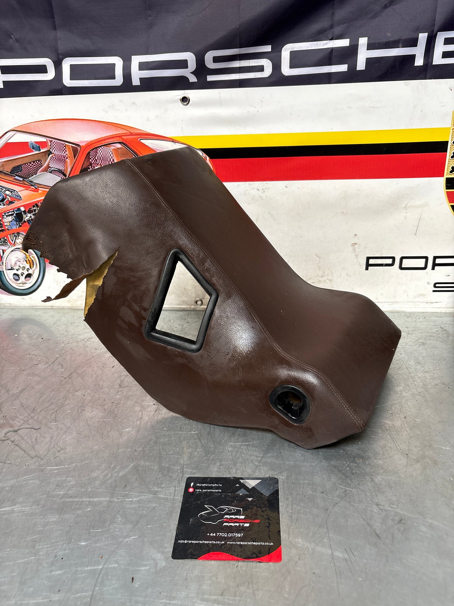 Porsche 928 S center console, rear armrest, Burgundy, no package box,used 92852234530