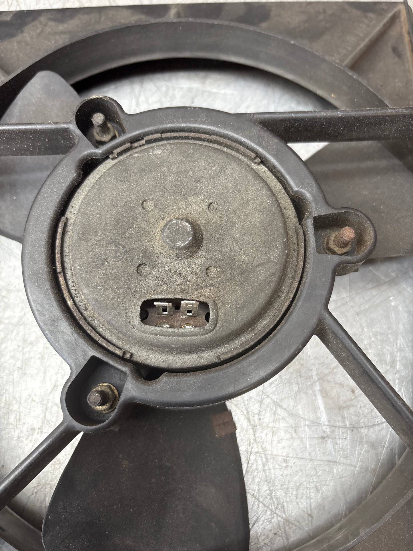 Porsche early 944 / 924 radiator fan, used 94410614102 / 94462402101