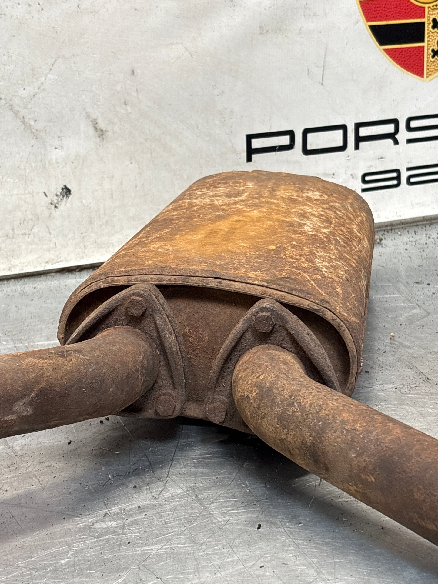 Porsche 928 front muffler, used 92811108203