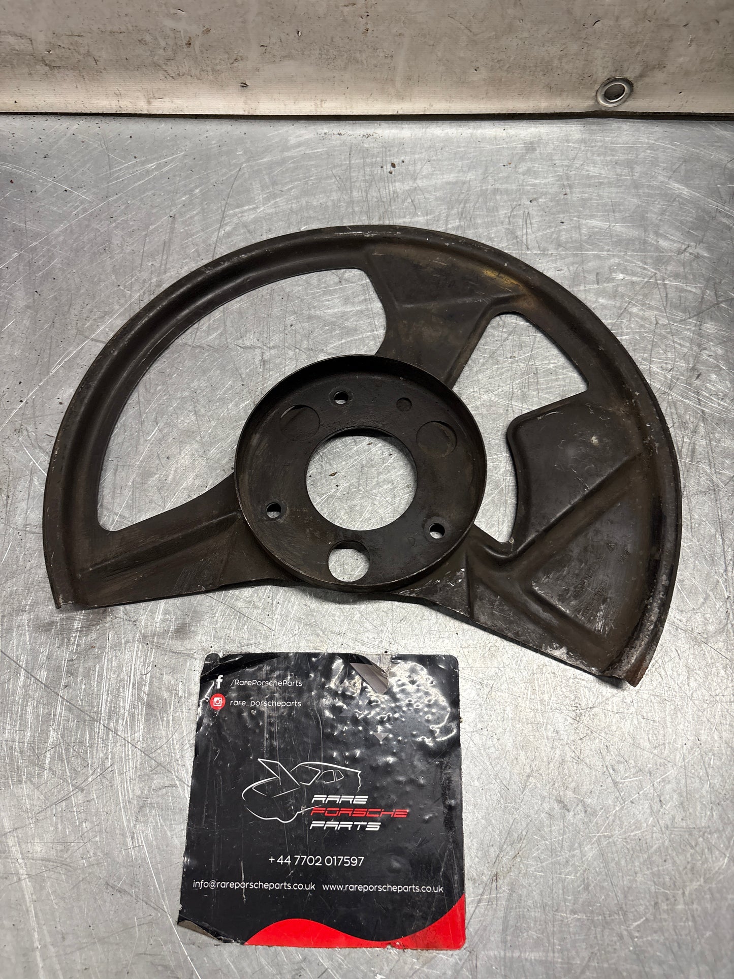 Piastra parapolvere supporto disco anteriore Porsche 944 S2 ((2)) 