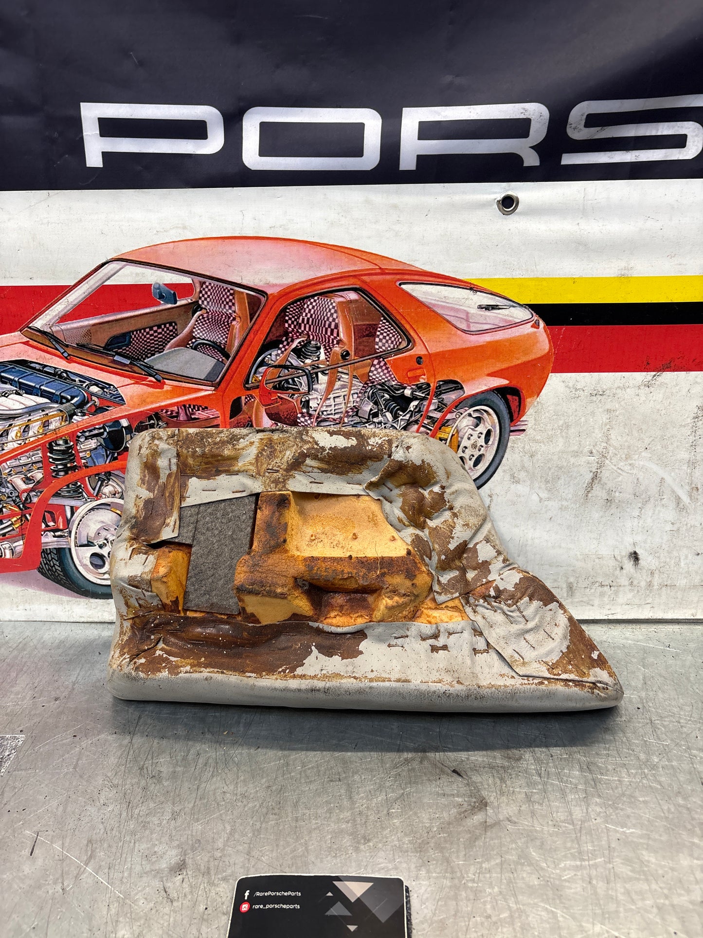 Porsche 928 rear right seat cushion, grey, leather, used 92852206051