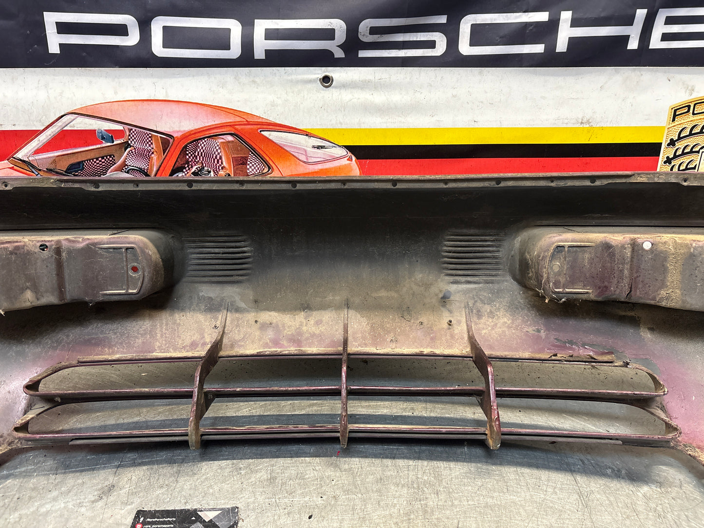 Porsche 928 S4/GTS front bumper, used 92850511320